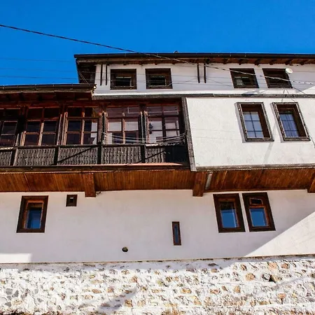 Traditional Bulgarian House In Pirin Mountain *